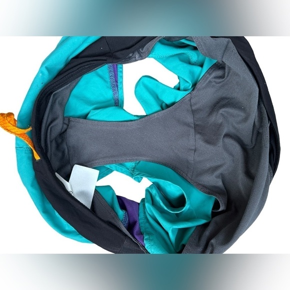 PATAGONIA W's Strider Shorts - 3" - Picture 2 of 3